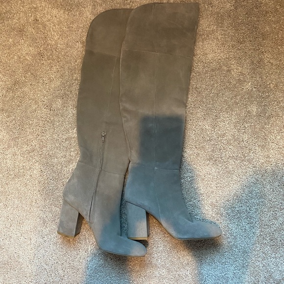 Over-The-Knee Boots suede grey - Picture 3 of 5
